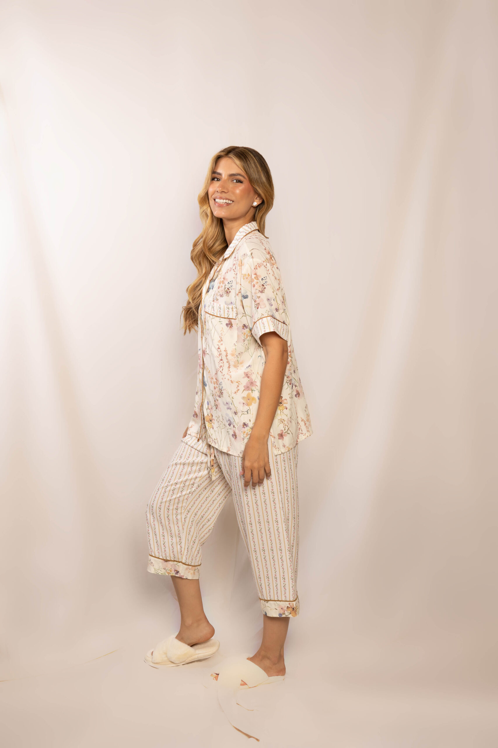 DALIA CAPRI/MANGA CORTA VISCOSA 100%